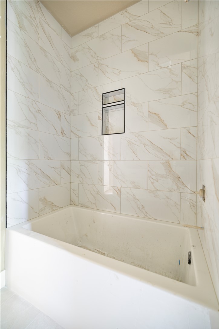 Cambridge Sub Bvv - Residential