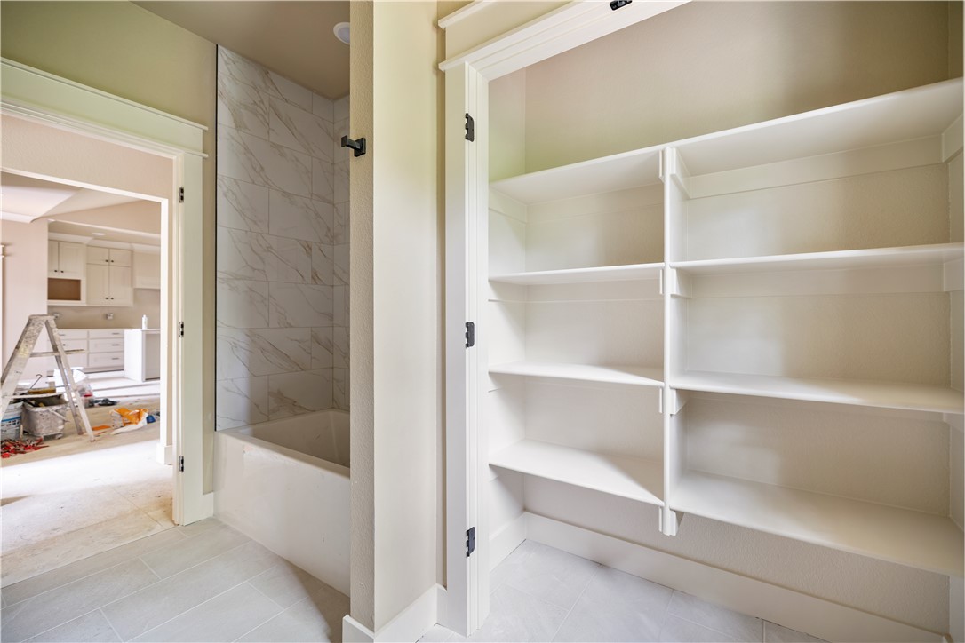 Cambridge Sub Bvv - Residential