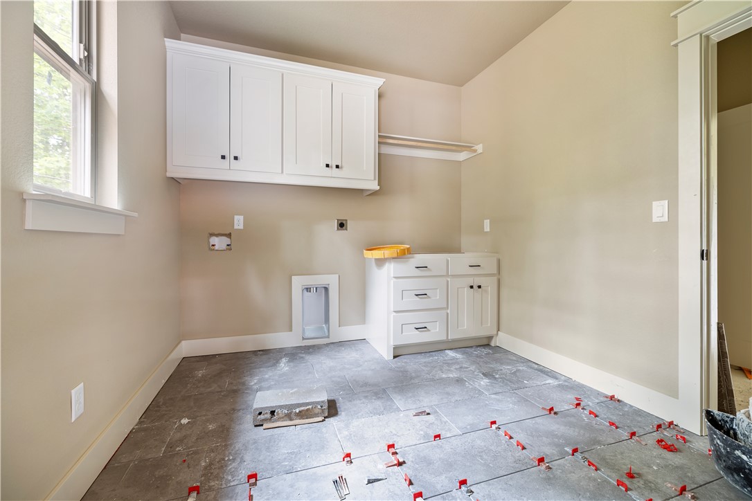 Cambridge Sub Bvv - Residential