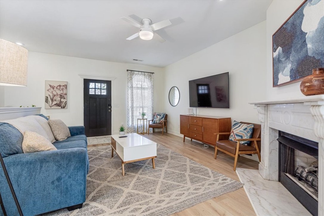 Belle Royal Sub Bentonville - Residential Income