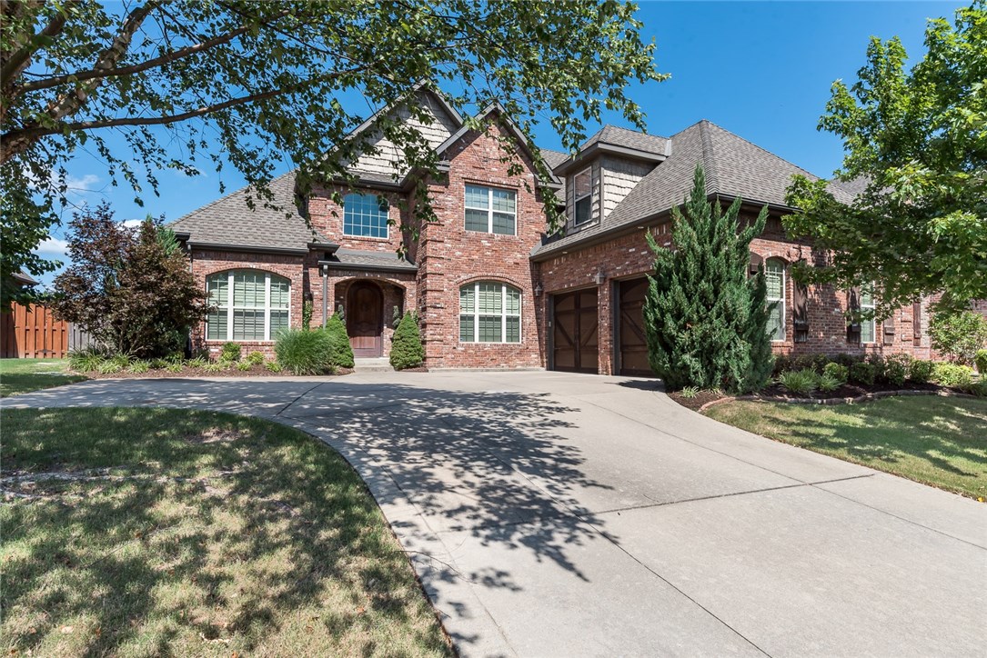 Stunning home in prime Bentonville location! Close to parks, trails, Downtown, and Crystal Bridges.Bright and spacious layout. Vaulted ceilings and hardwood floors. Large living room with beautiful fireplace is open to the kitchen.This kitchen is a chefs dream with gorgeous and plentiful cabinets, granite tops, huge gas range & more. Breakfast nook has large windows to the backyard. Private backyard and patio is great for relaxing and enjoying the outdoors. Formal dining room. Office with French doors.Master suite has spa-like bath and WIC. Additional bedrooms provide guest space. This home is a MUST SEE!