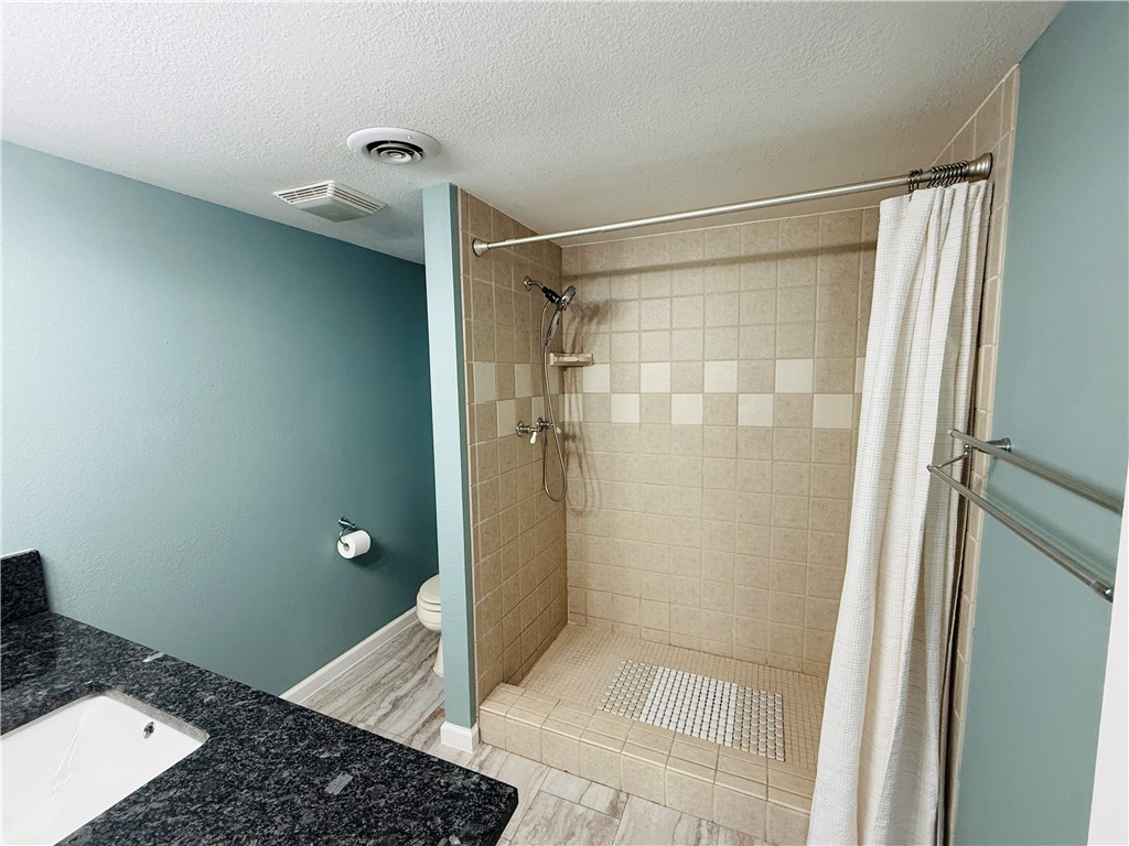 Oak Hill 02 Ph 02 - Residential Lease