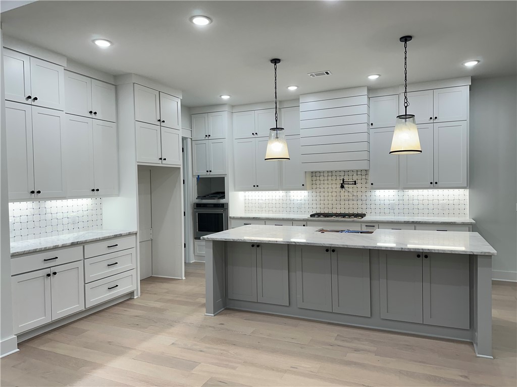 Shelby Forrest Rurban - Residential