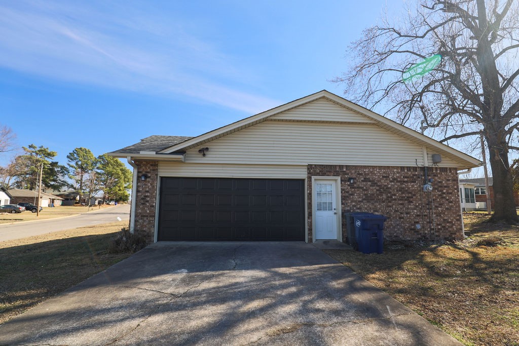 Southern Hills Rogers - Residential