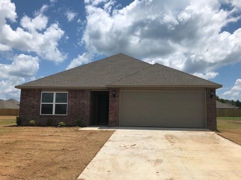 Photo of 603 W Fitchberg Street, Siloam Springs, AR 72761 (MLS # 1334492)