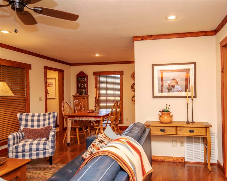 Lincoln Outlots - Residential