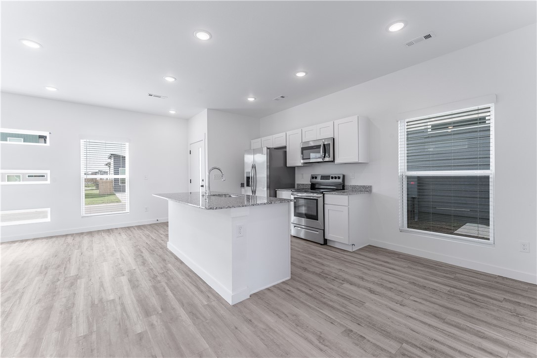 FEATHERSTON VILLAGE PH 2-CENTERTON - Residential