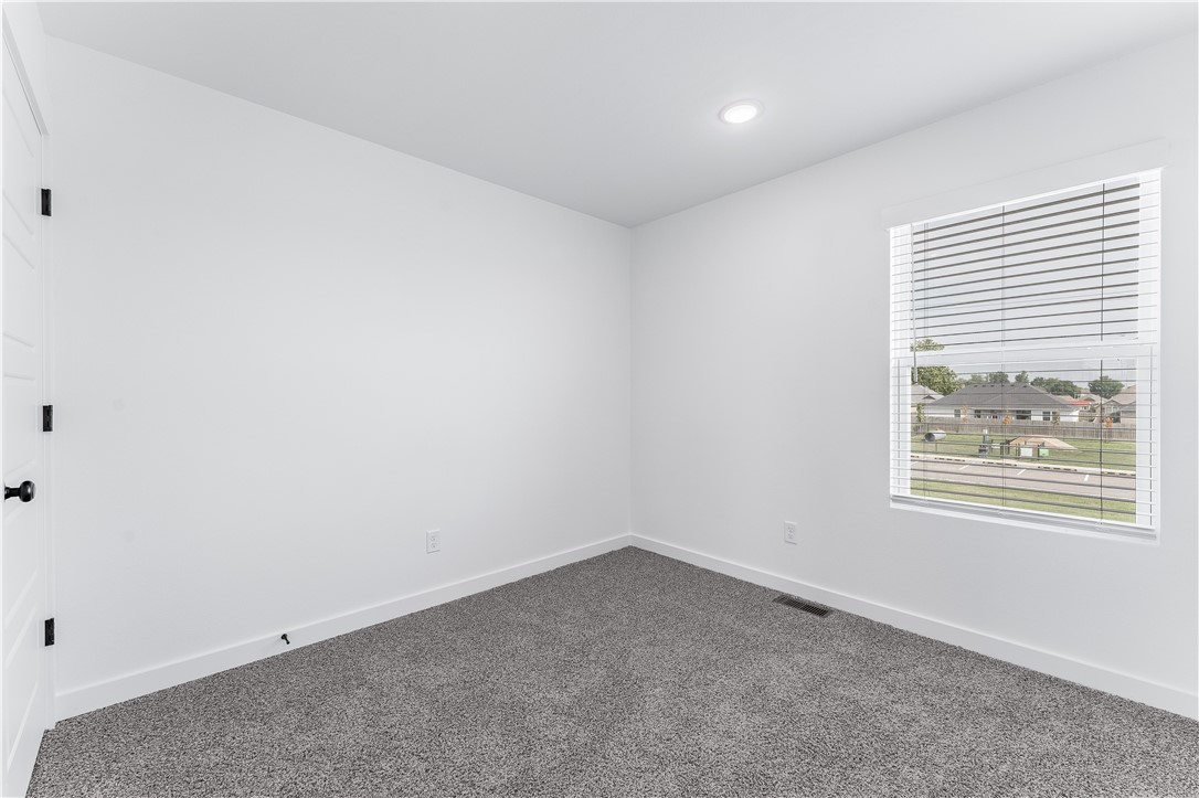 FEATHERSTON VILLAGE PH 2-CENTERTON - Residential