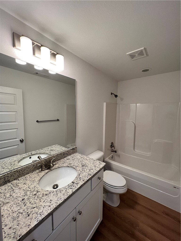 Nash Crossing 1 & 2 - Residential Lease