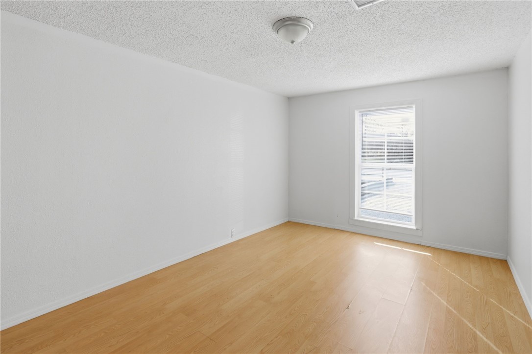 Duckworths Add Rogers - Residential