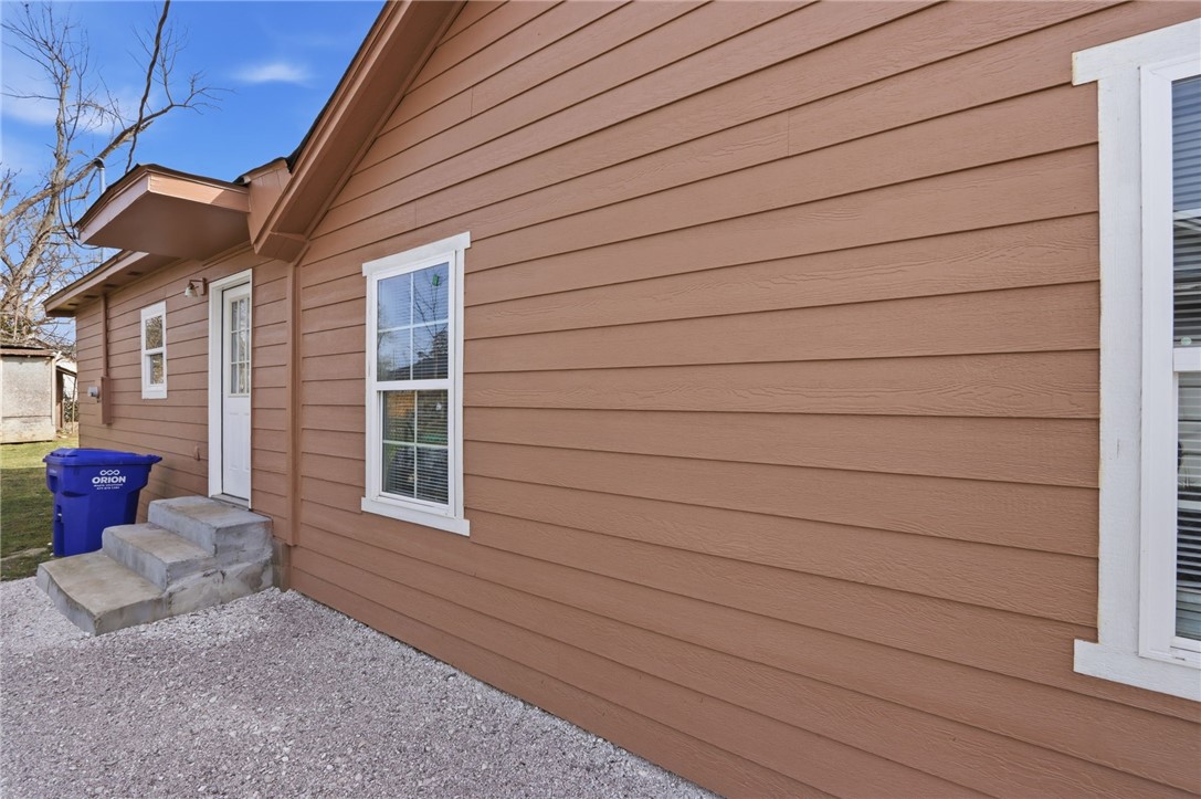 Duckworths Add Rogers - Residential