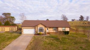 Nice 3 bedroom 2 bath home in a country subdivision with hardwood floors, ceramic tile, vaulted ceilings, concrete siding & full unfinished basement. Master bedroom w/attached master bath & walk-in closet. Deck on back of house. 2-car attached garage. Attic and exterior walls have foam insulation.