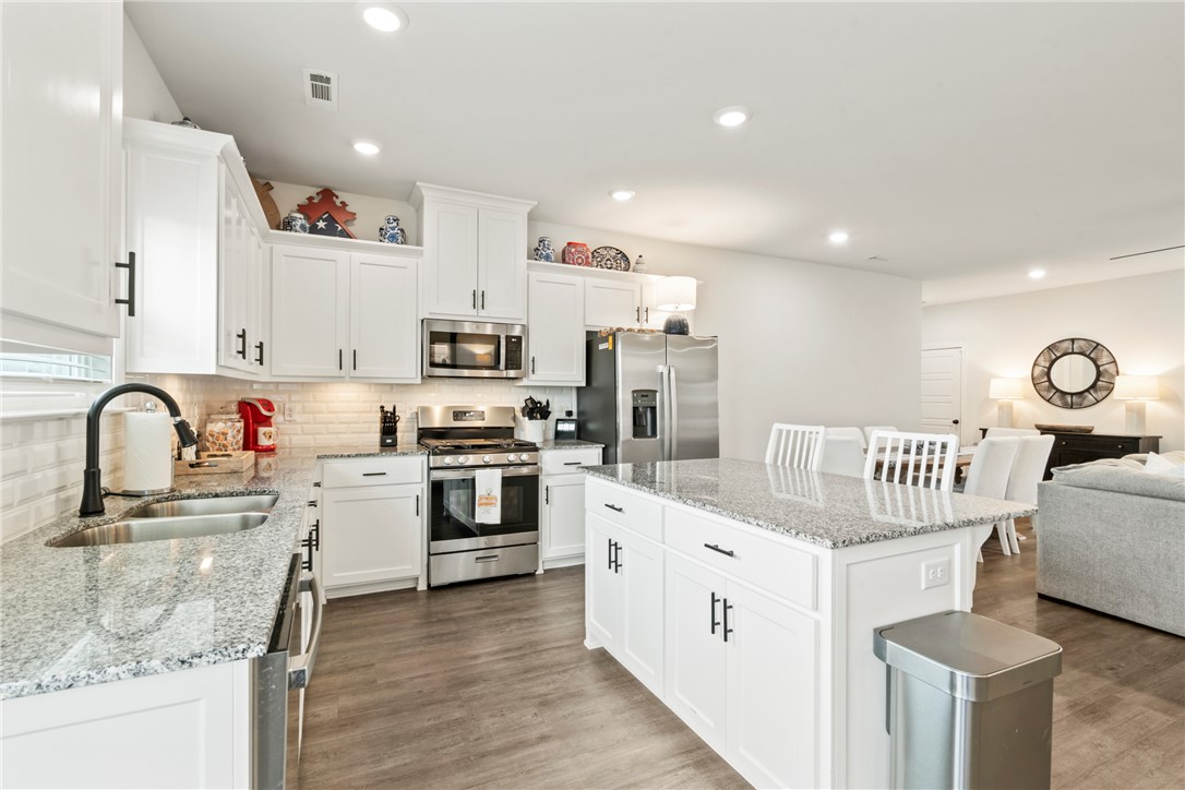 Barrington Place - Residential