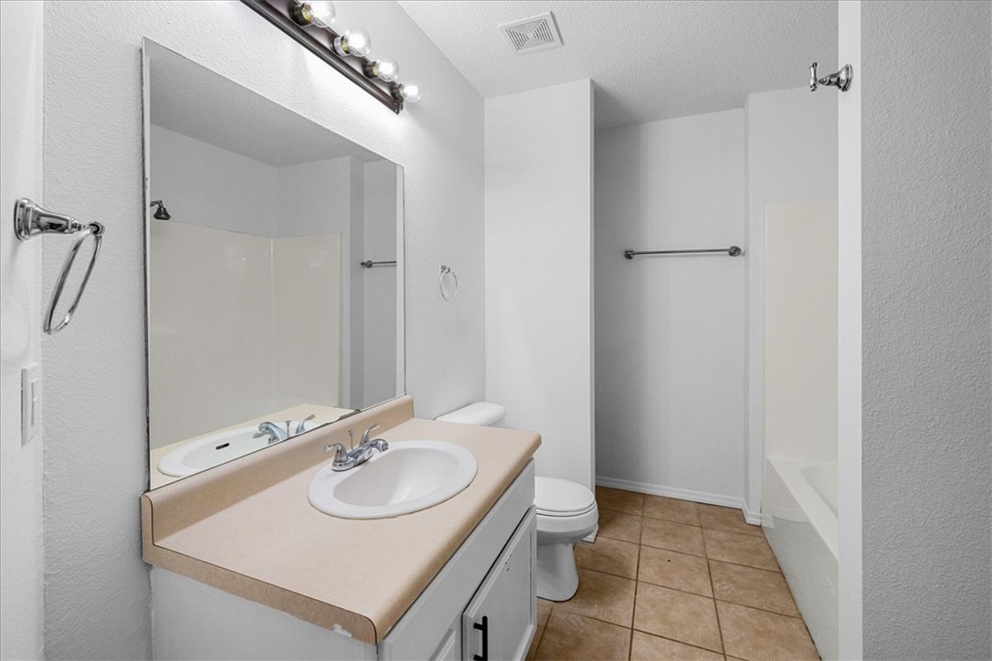 Carriage Square Sub Bentonville - Residential