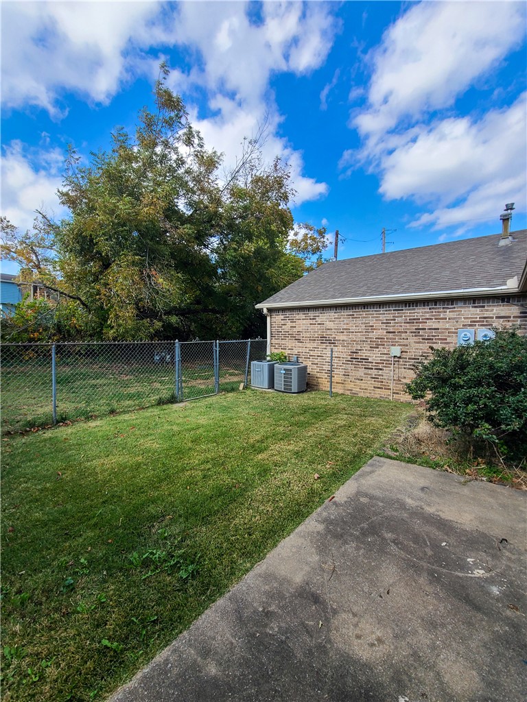 Windsor Place Sub Rogers - Residential