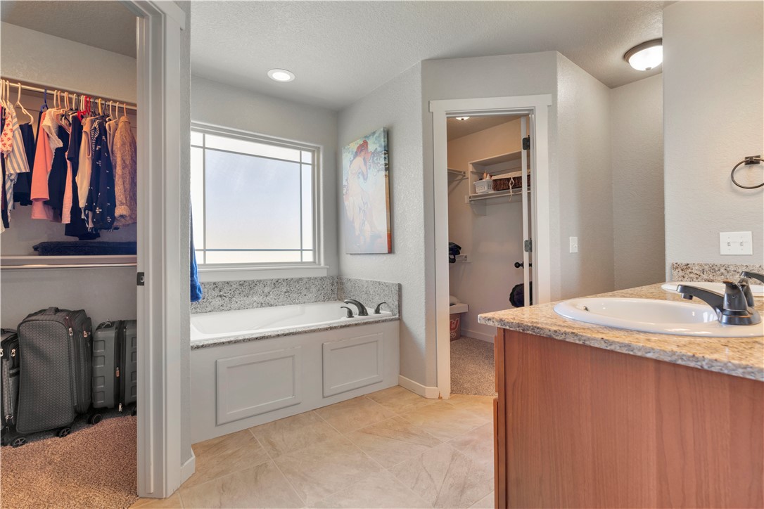 Grand Valley Ph I - Residential