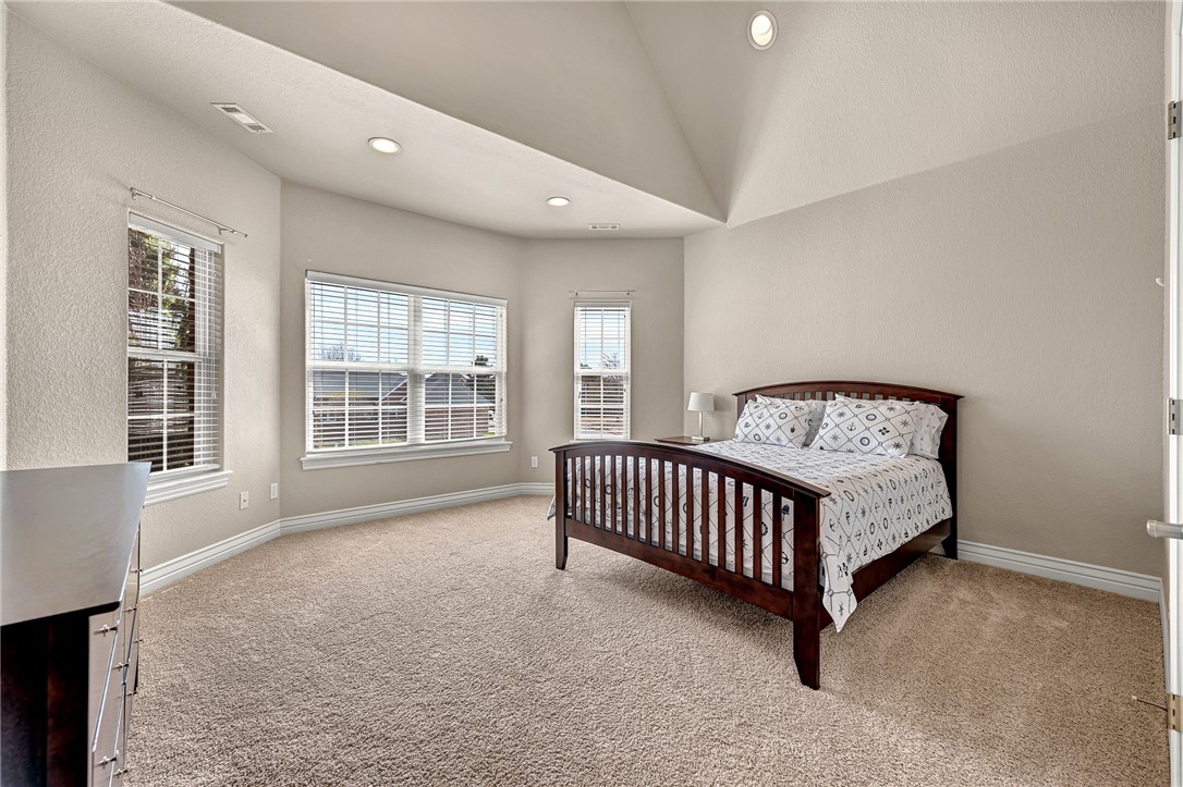 Shadow Valley Ph II Rogers - Residential