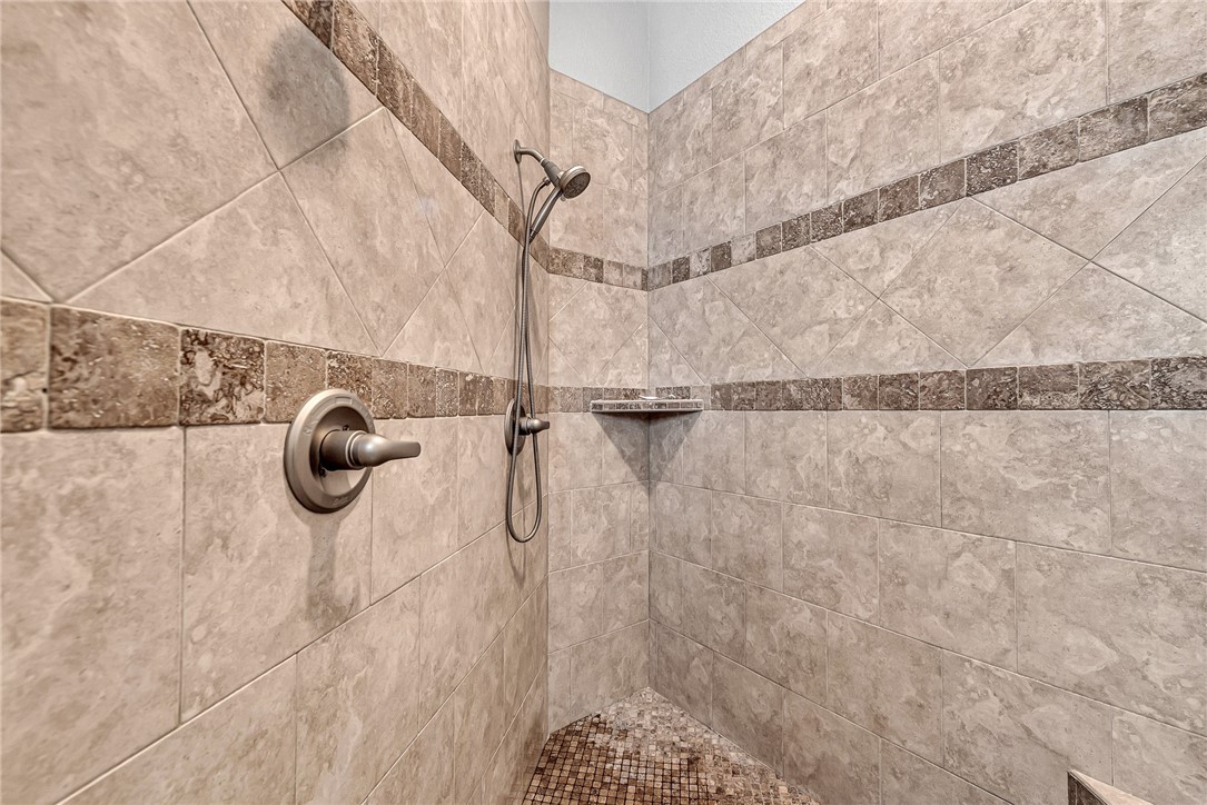 Shadow Valley Ph II Rogers - Residential