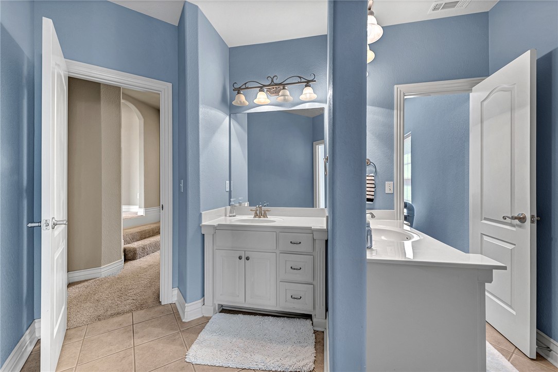 Shadow Valley Ph II Rogers - Residential