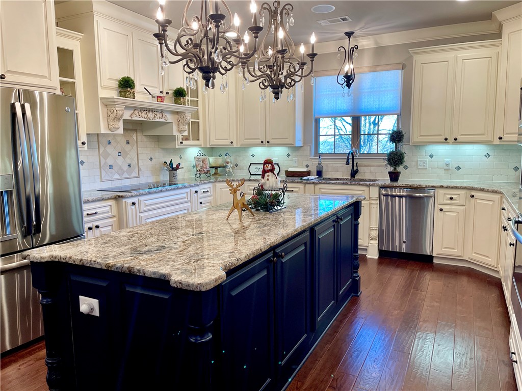 Estates Of Lakeway - Residential