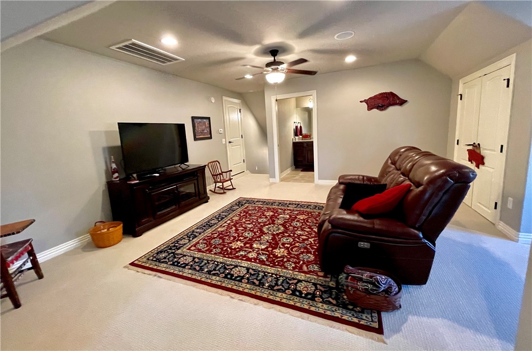 Estates Of Lakeway - Residential