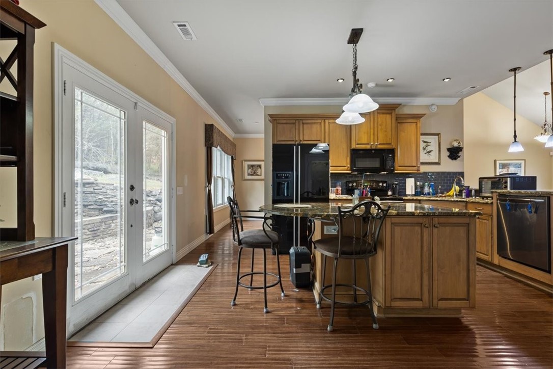 Unit 118 Holiday Island - Residential