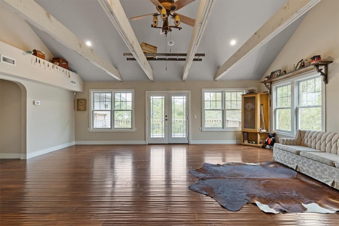 Unit 118 Holiday Island - Residential