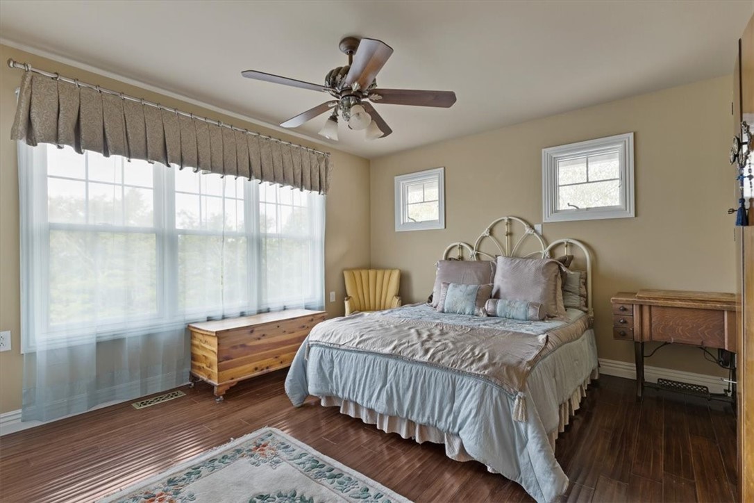 Unit 118 Holiday Island - Residential