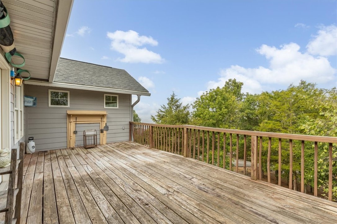 Unit 118 Holiday Island - Residential