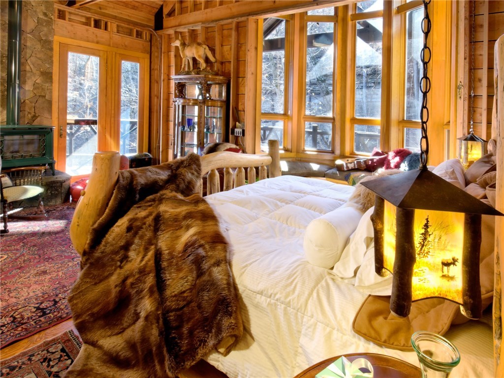 Sherwood Forest - Residential