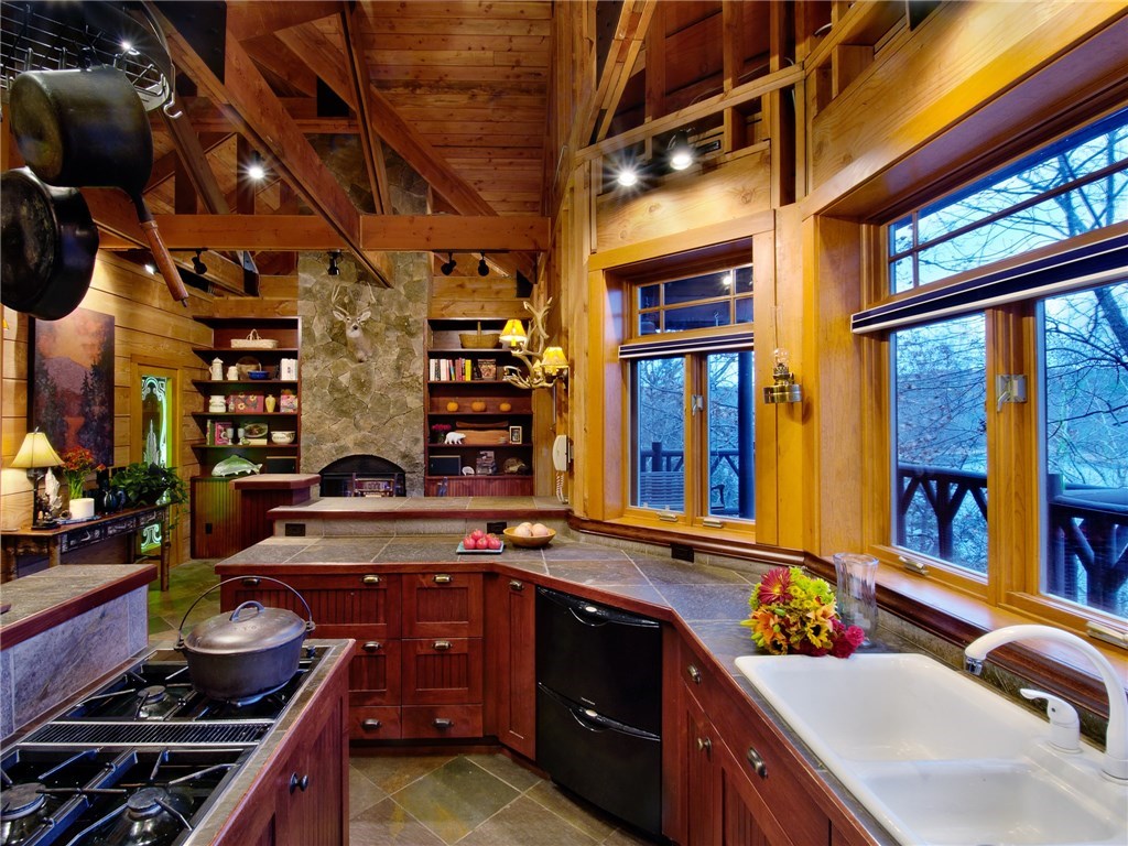 Sherwood Forest - Residential