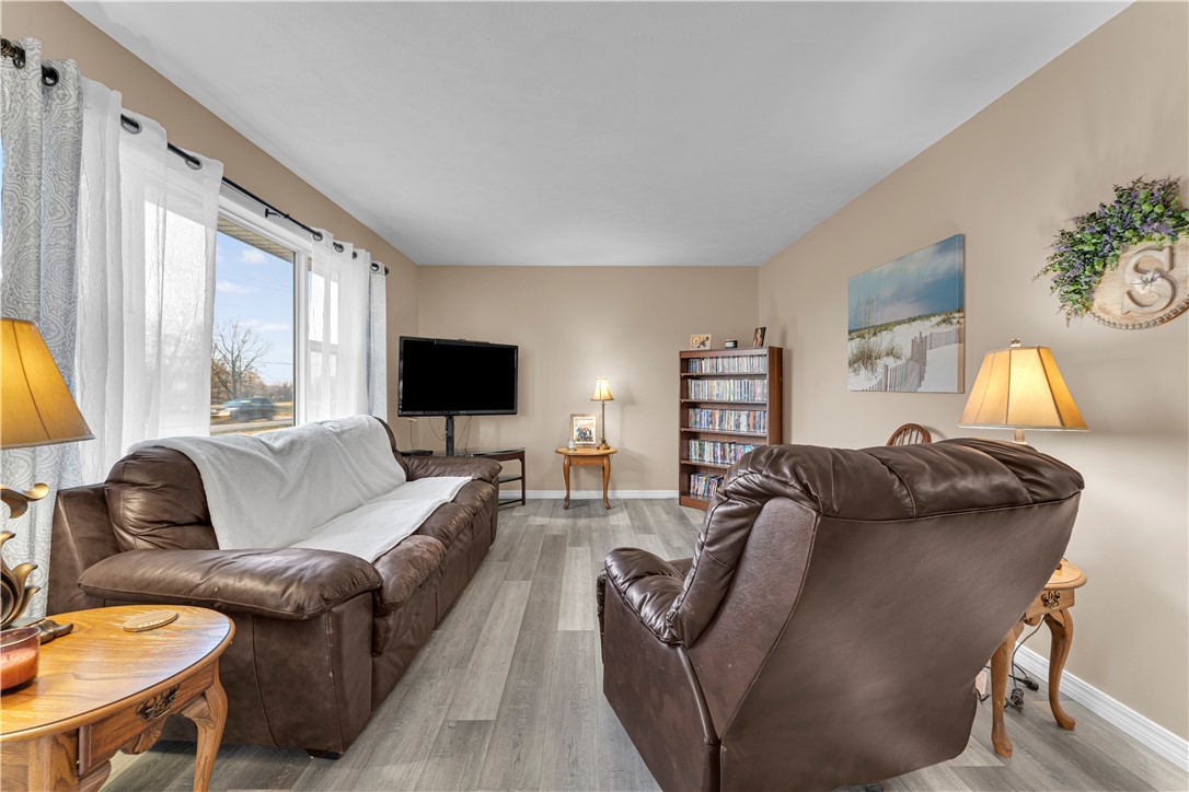 Burris Sub Siloam Spgs - Residential