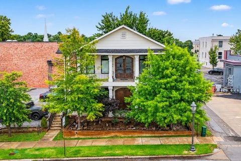 Photo of 20 E Spring Street, Fayetteville, AR 72701 (MLS # 1354140)