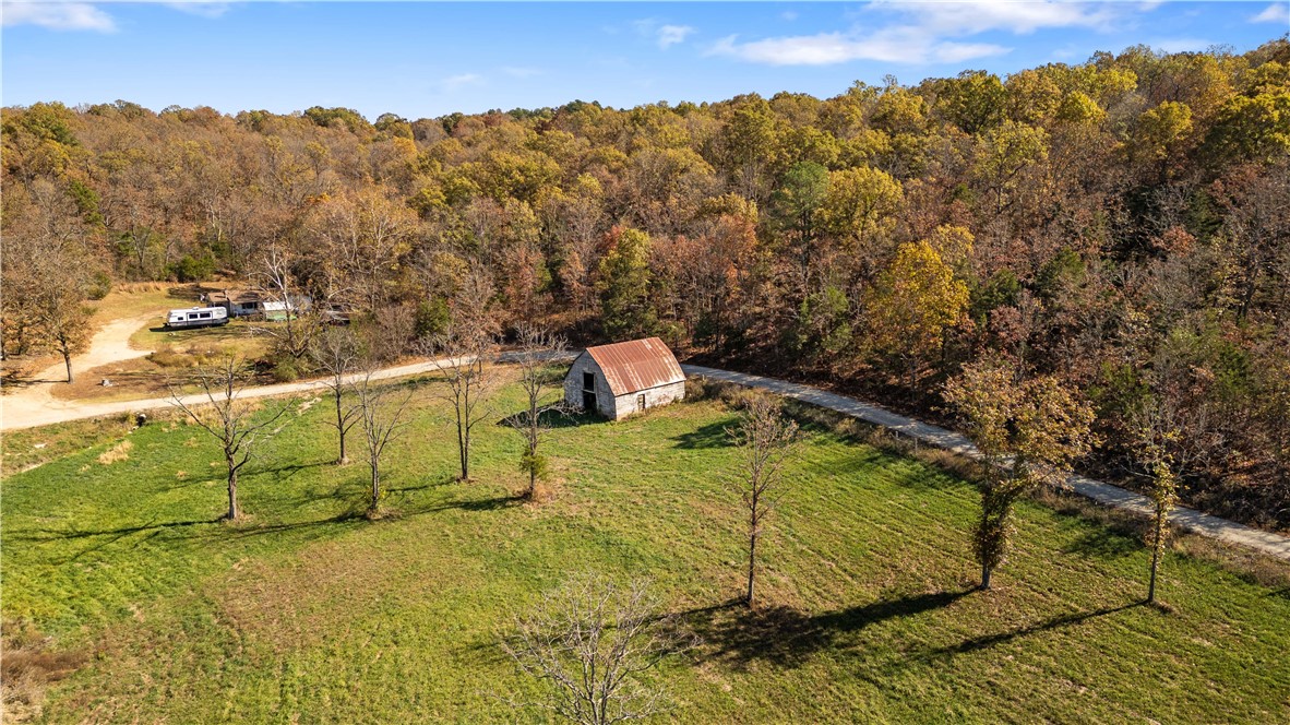 This 63.07-acre parcel offers a prime opportunity for those seeking access to a variety
of outdoor activities. Located just south of Yellville, Arkansas, this level of gently rolling
cleared land is perfect for a variety of uses, from recreational to residential
development. With electricity already on site and city water nearby, it has excellent
access to utilities, making it a great investment for future development.
One of the standout features of this property is its proximity to some of the regionās top
outdoor destinations. Just minutes away, you will find the Buffalo National River, ideal
for paddling, camping, and hiking. For those who enjoy water sports, fishing, and
camping, Bull Sholas Lake is also nearby, while the famous White River, renowned for
its world-class trout fishing, is just a short drive away. Whether you are seeking a
peaceful retreat or an outdoor adventure base, this property offers the perfect location.