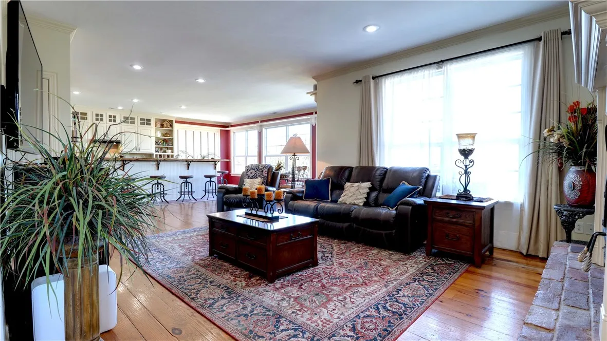 Springdale, Arkansas 72764, United States, 3 Bedrooms Bedrooms, ,2 BathroomsBathrooms,Residential,Active,222394