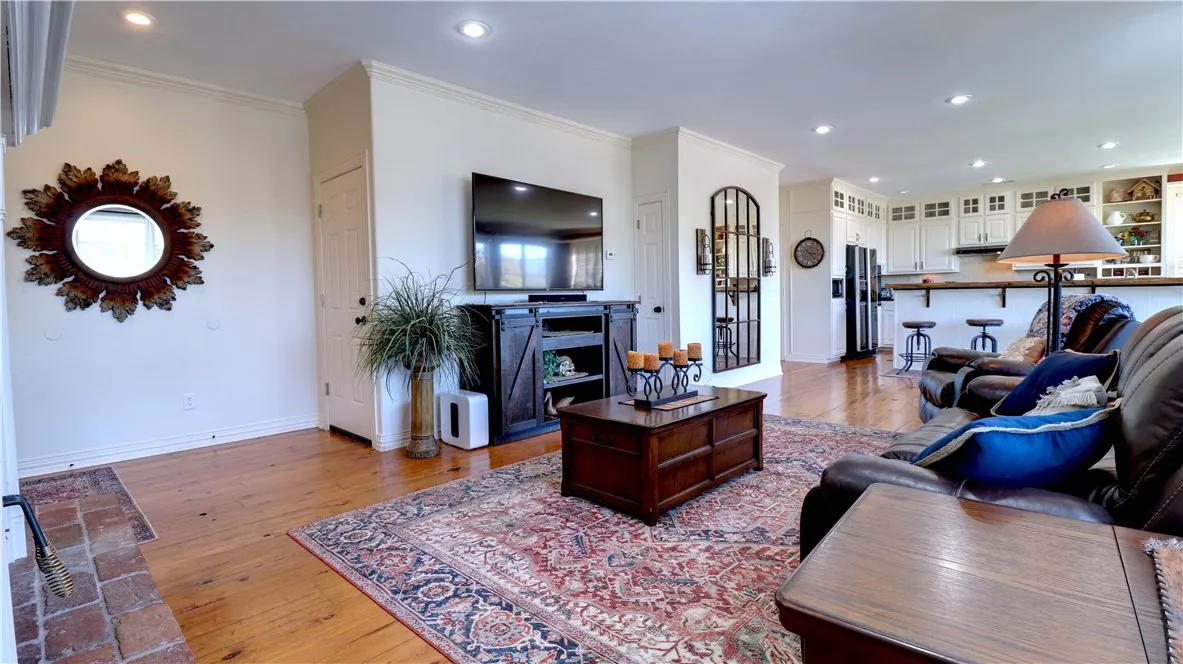 Springdale, Arkansas 72764, United States, 3 Bedrooms Bedrooms, ,2 BathroomsBathrooms,Residential,Active,222394