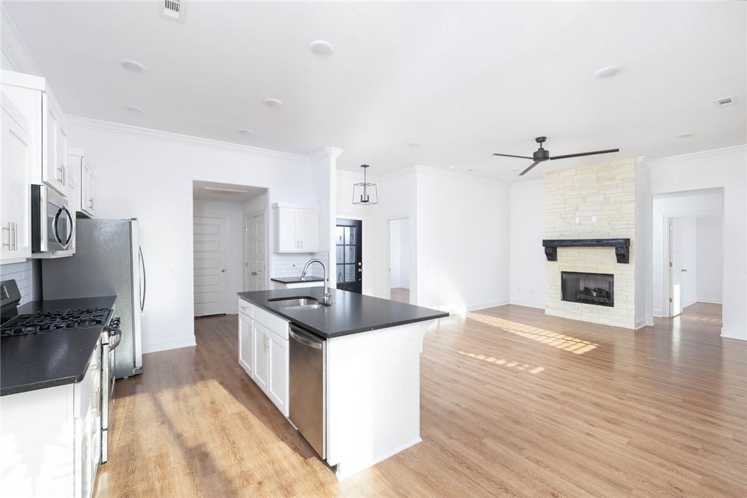 Woodridge Sub Ph I & Ii - Residential