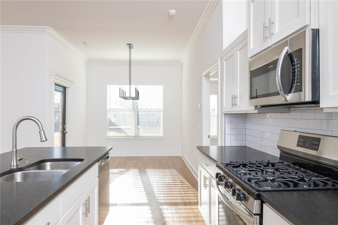 Woodridge Sub Ph I & Ii - Residential