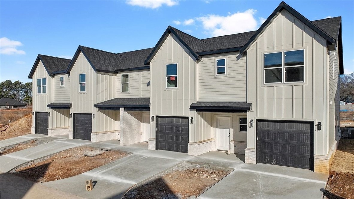 Pea Ridge Pointe - Residential