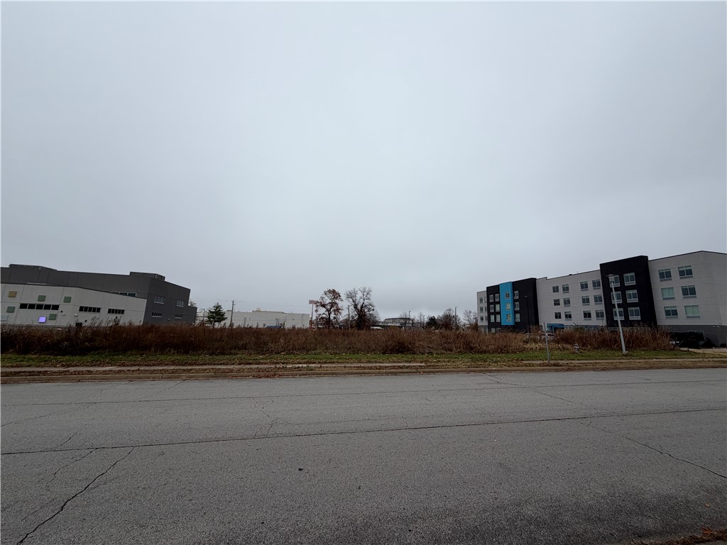 09-19-30-ROGERS - Commercial Sale