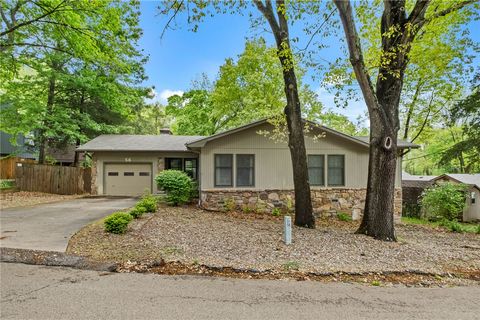 Photo of 56 Elizabeth Drive, Bella Vista, AR 72715 (MLS # 1344279)