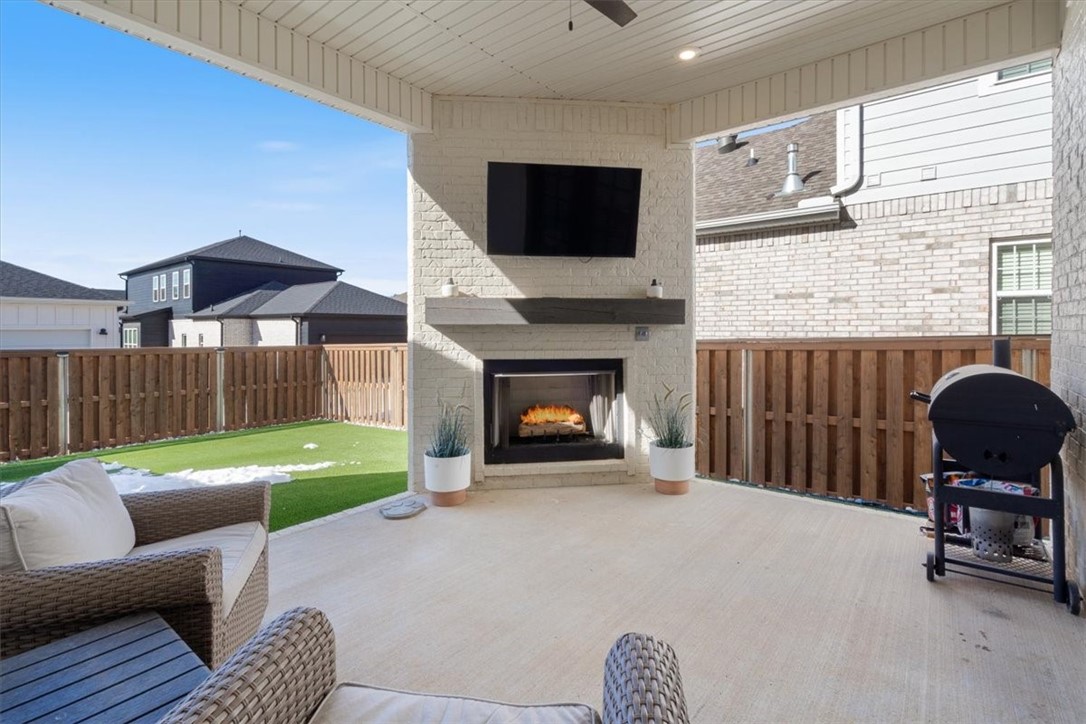 Aurora - Residential