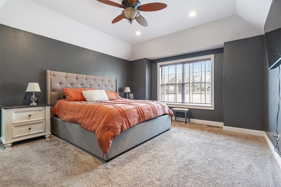 Edgewood Suburban Estate Rurban - Residential