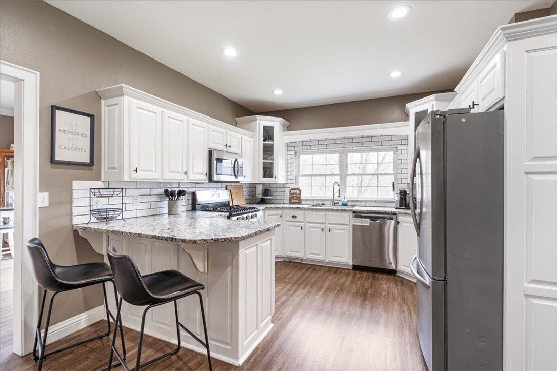 Edgewood Suburban Estate Rurban - Residential