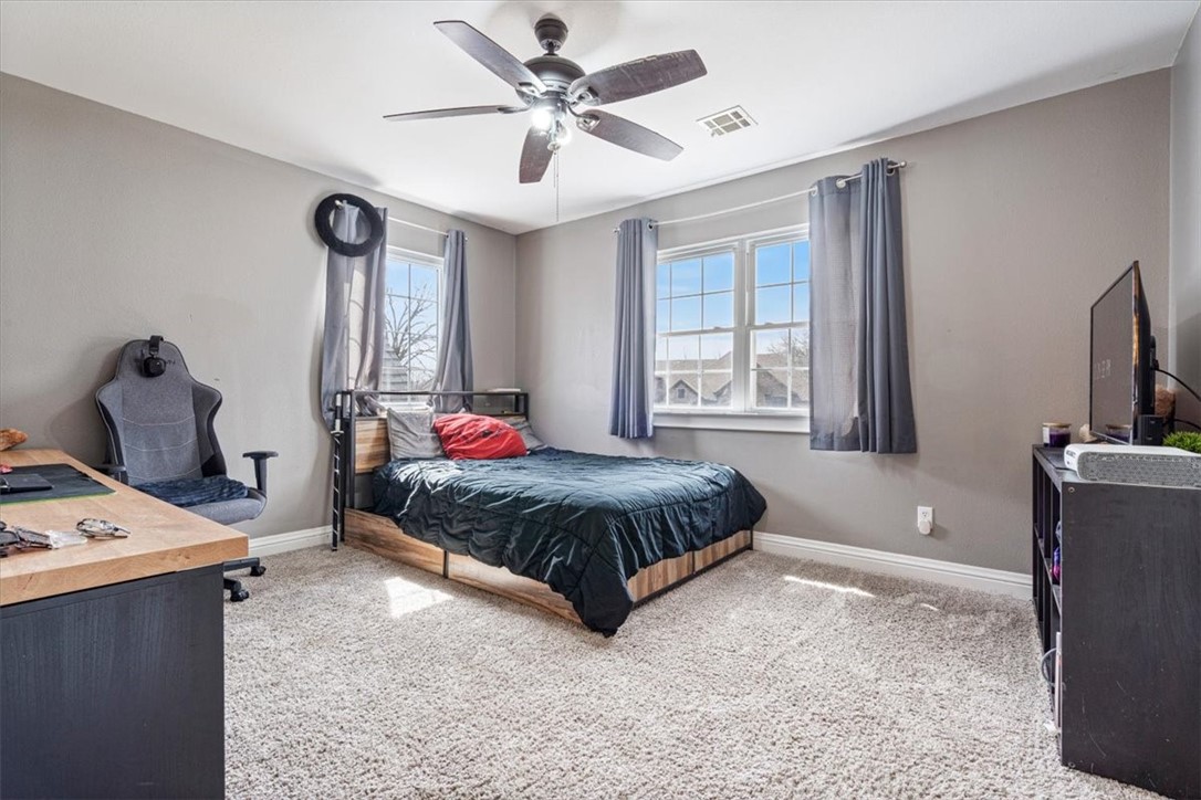 Edgewood Suburban Estate Rurban - Residential