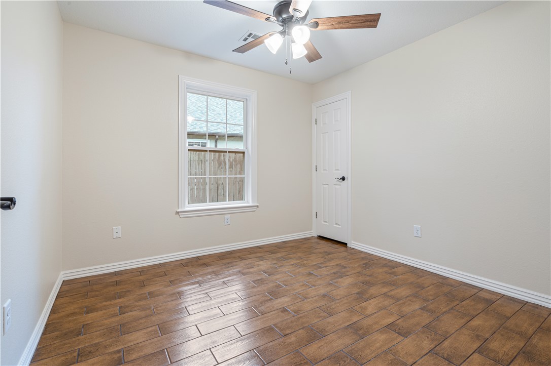 Tolleson Acres Sub Ph Ii Siloam Spgs - Residential