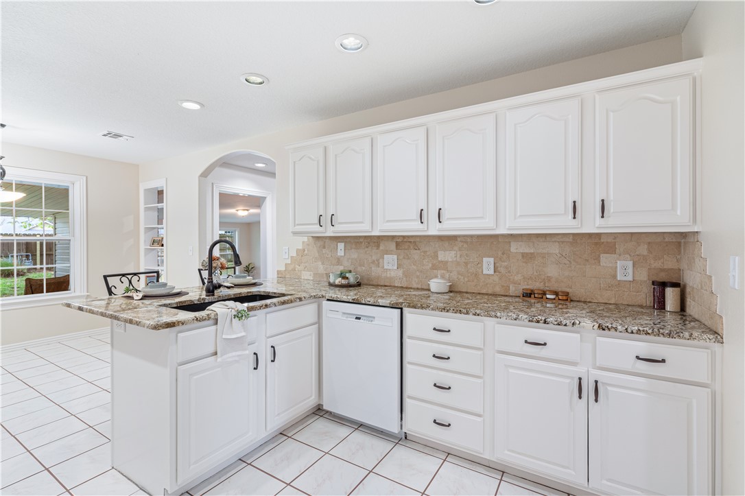 Tolleson Acres Sub Ph Ii Siloam Spgs - Residential