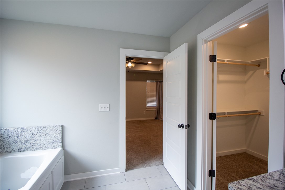 Grand Estates Ph 1 Gentry - Residential