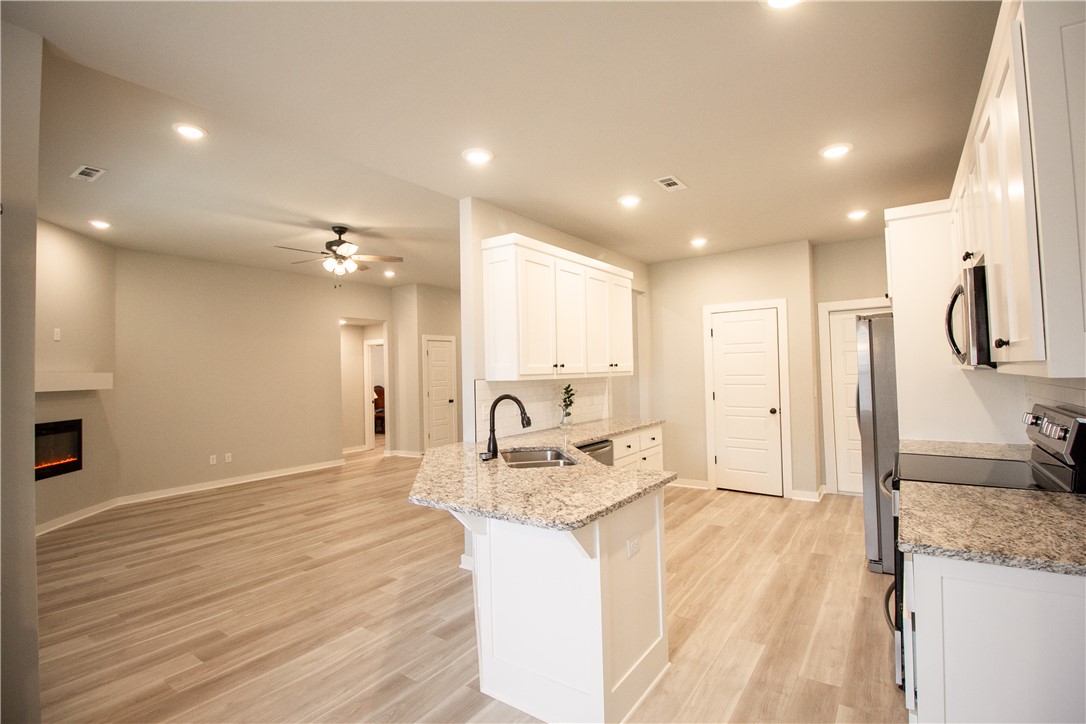 Grand Estates Ph 1 Gentry - Residential