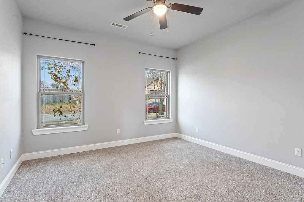 Creekwood Manor - Residential